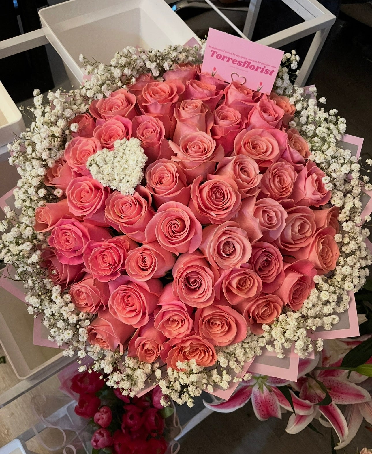 50 pink roses